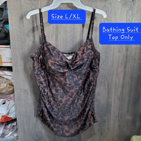 MATERNITY Bundle Lot of 5 Tops - Picture 2 of 11